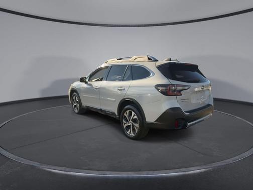 2021 Subaru Outback Touring XT