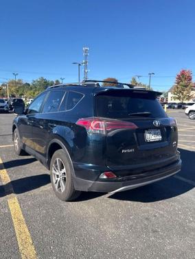 Galactic Aqua Mica 2018 Toyota RAV4 XLE
