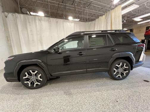 Crystal Black Silica 2026 Subaru Outback Touring XT