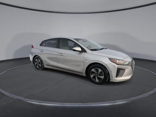 2017 Hyundai IONIQ Hybrid SEL