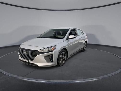 2017 Hyundai IONIQ Hybrid SEL