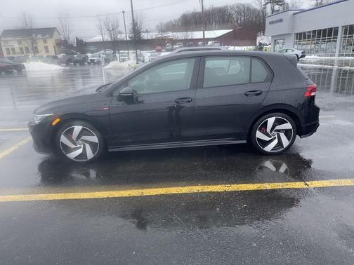 2022 Volkswagen Golf GTI 2.0T S DSG