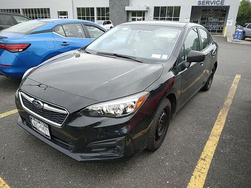 Crystal Black Silica 2018 Subaru Impreza 2.0i
