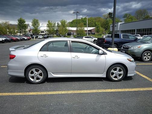 Classic Silver Metallic 2012 Toyota Corolla S