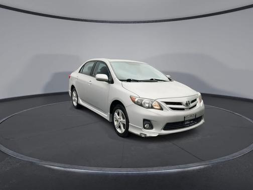Classic Silver Metallic 2012 Toyota Corolla S