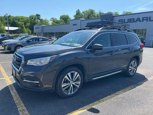 Magnetite Gray Metallic 2019 Subaru Ascent Limited 7-Passenger