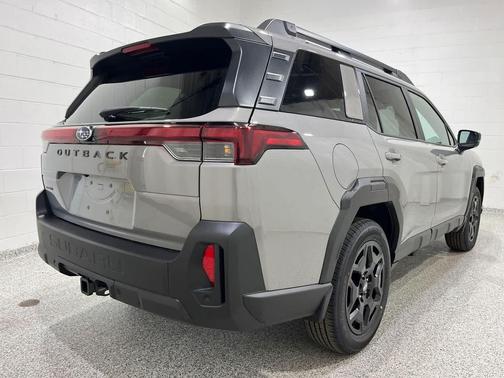 River Rock Pearl 2026 Subaru Outback Limited