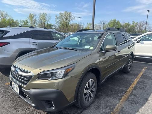 Autumn Green Metallic 2022 Subaru Outback Premium