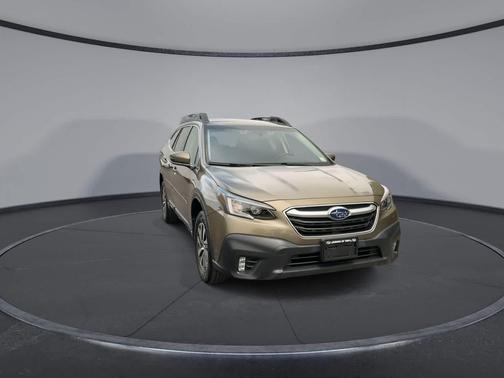 Autumn Green Metallic 2022 Subaru Outback Premium