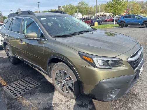 Autumn Green Metallic 2022 Subaru Outback Premium