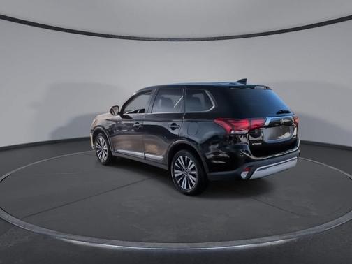 2019 Mitsubishi Outlander ES