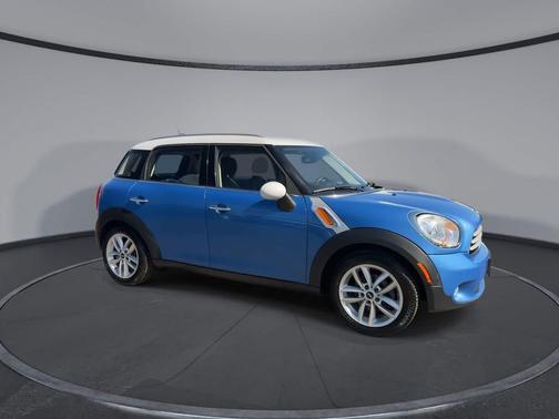 Blue 2014 MINI Countryman Cooper