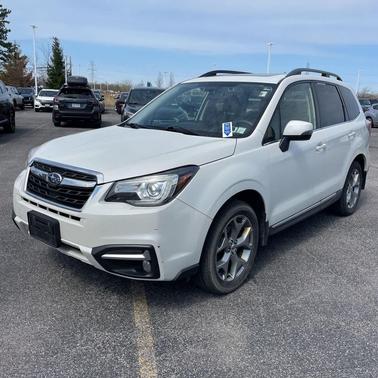 Crystal White Pearl 2017 Subaru Forester 2.5i Touring