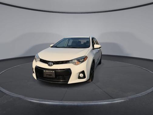 Super White 2015 Toyota Corolla S Premium