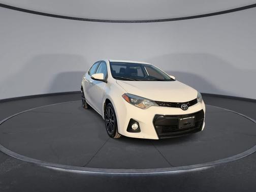Super White 2015 Toyota Corolla S Premium