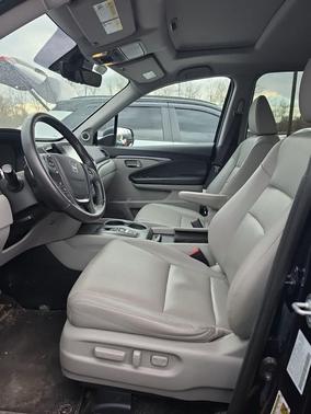 Obsidian Blue Pearl 2023 Honda Ridgeline RTL