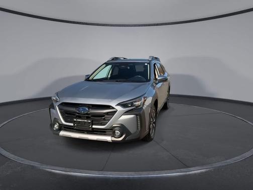 Ice Silver Metallic 2023 Subaru Outback Touring XT