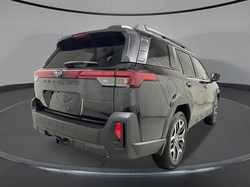 Crystal Black Silica 2026 Subaru Outback Touring XT