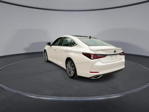 Eminent White Pearl 2021 Lexus ES 350 Base