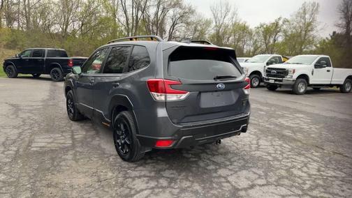 Magnetite Gray Metallic 2022 Subaru Forester Wilderness