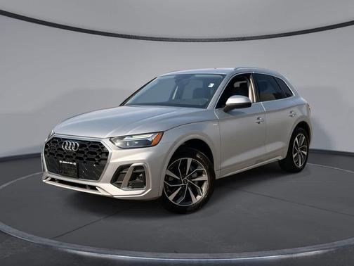 2022 Audi Q5 45 S line Premium Plus
