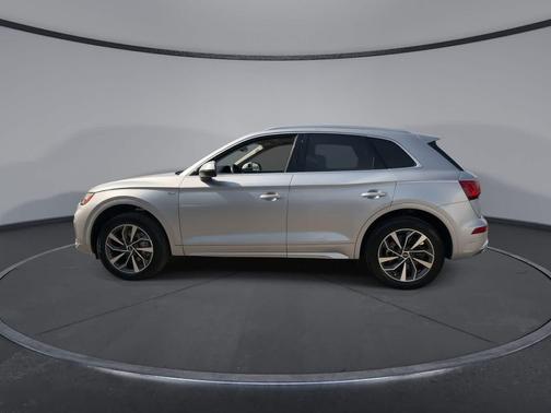 2022 Audi Q5 45 S line Premium Plus