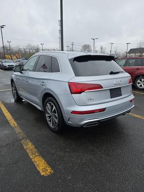 Florett Silver Metallic 2022 Audi Q5 45 S line Premium Plus