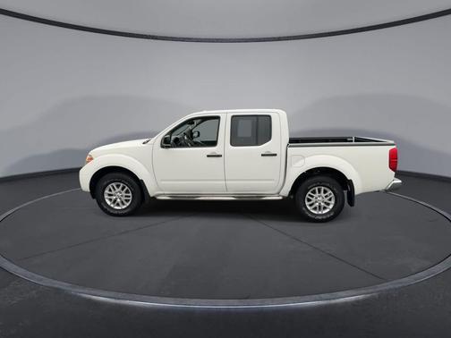 Glacier White 2018 Nissan Frontier SV