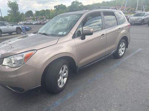 Burnished Bronze Metallic 2015 Subaru Forester 2.5i Premium