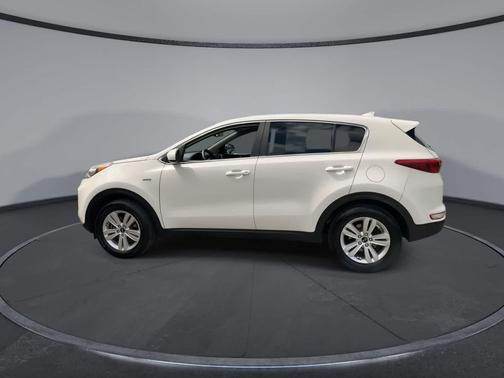 Clear White 2019 Kia Sportage LX