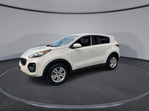 Clear White 2019 Kia Sportage LX