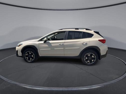 Crystal White Pearl 2019 Subaru Crosstrek 2.0i Premium