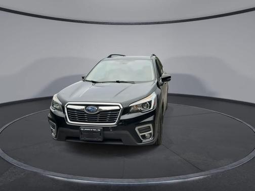 Crystal Black Silica 2019 Subaru Forester Limited