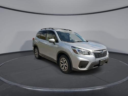 Ice Silver Metallic 2020 Subaru Forester Premium