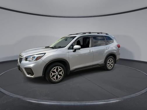 Ice Silver Metallic 2020 Subaru Forester Premium