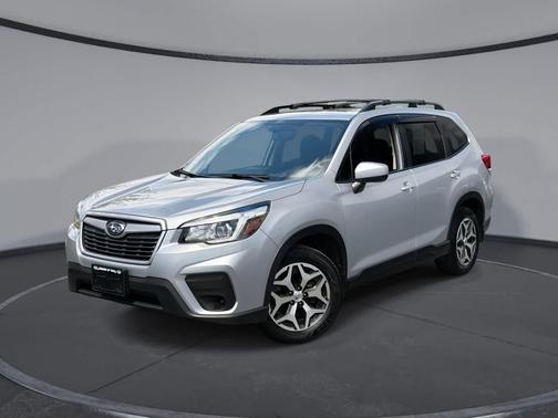 Ice Silver Metallic 2020 Subaru Forester Premium
