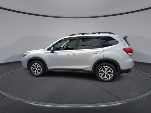 Ice Silver Metallic 2020 Subaru Forester Premium