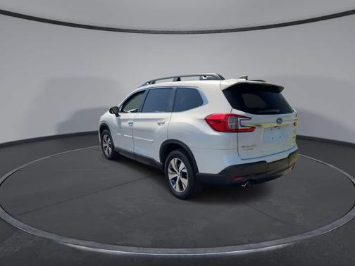 Crystal White Pearl 2023 Subaru Ascent Premium 7-Passenger