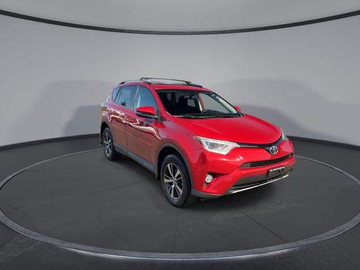 Barcelona Red Metallic 2016 Toyota RAV4 XLE