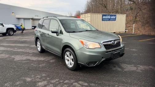 Jasmine Green Metallic 2014 Subaru Forester 2.5i Premium