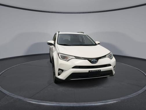 Super White 2017 Toyota RAV4 Hybrid XLE