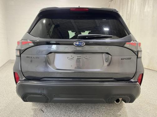Magnetite Gray Metallic 2026 Subaru Forester Sport