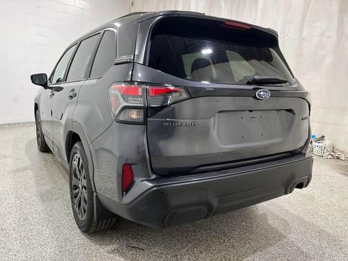 Magnetite Gray Metallic 2026 Subaru Forester Sport