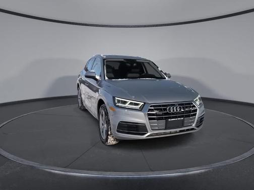 2020 Audi Q5 45 Premium Plus