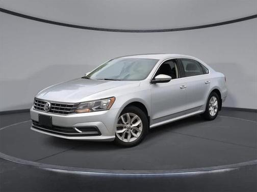 2016 Volkswagen Passat 1.8T S