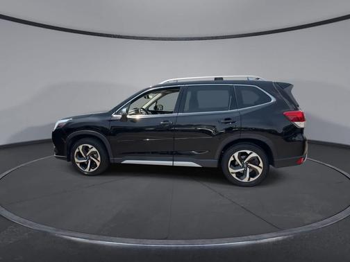 Crystal Black Silica 2023 Subaru Forester Touring