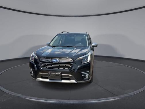 Crystal Black Silica 2023 Subaru Forester Touring