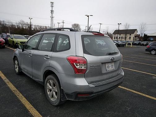 2015 Subaru Forester 2.5i