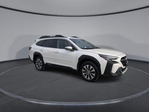 2023 Subaru Outback Touring XT