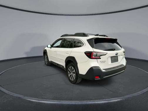 Crystal White Pearl 2024 Subaru Outback Premium